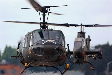 Wallpaper Vehicle Aircraft Helicopters Huey Helicopter Bell Ah 1