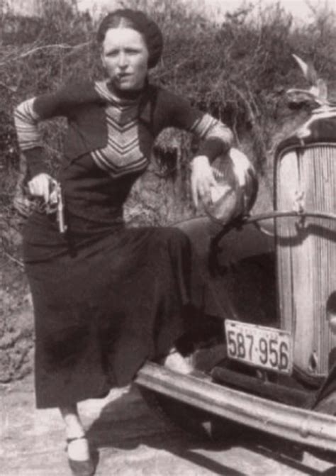 Photos On This Day May 23 1934 Bonnie And Clyde Are Killed By Police