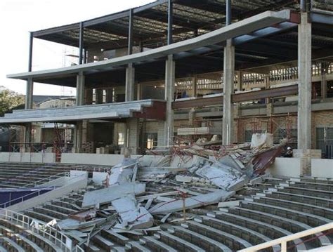 Seating Area Collapses At Tcu Football Stadium Houston Chronicle