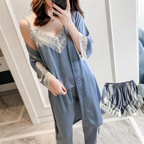 Sexy Lace Trim Women Pajama Pijama Set 2019 Spring 4pcs Sleepwear Rayon
