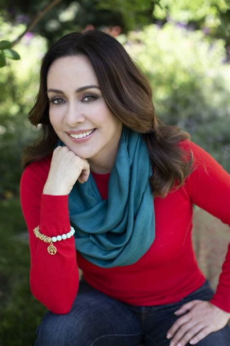 Patricia heaton was born and raised in bay. How The Grace Collection by Patricia Heaton is creating hope in India | World Vision