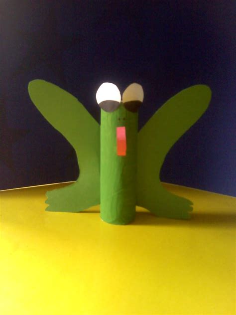 Crafts For Preschoolers Paper Towel Roll Frog