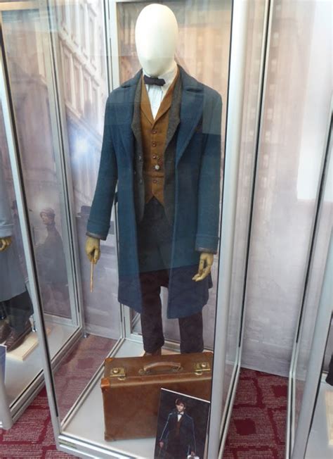 Hollywood Movie Costumes And Props Fantastic Beasts And Where To Find