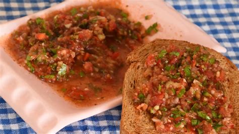 TURKISH SPICY EZME SALAD SPICY DIP Easy And Quick Dining And Cooking