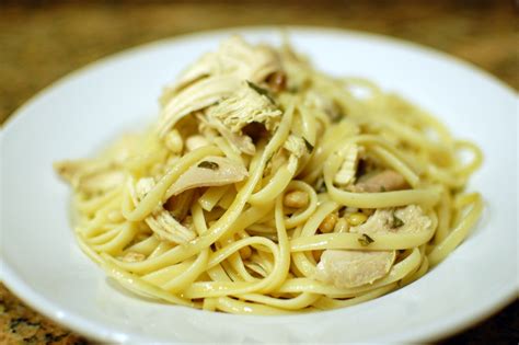 Tagliatelle With Chicken And The Perfect Pairing In These Small