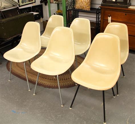 This a vintage herman miller! FOUND in ITHACA » Vintage Herman Miller Shell Chairs (SOLD)
