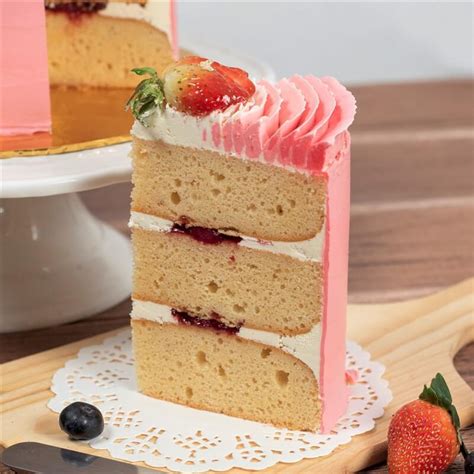Strawberry Victoria Cake Junandus