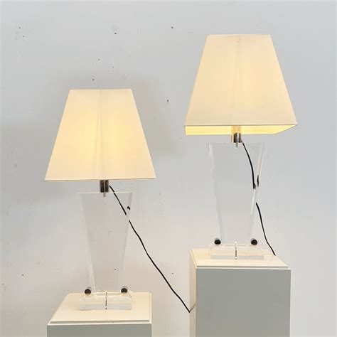 Pair Of Mid Century Plexiglass Table Lamps 203858