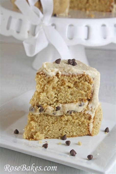 You need a standard size box of cake mix (approximately 15.25 ounces). Chocolate Chip Cookie Dough Cake | Recipe | Chocolate chip cookies, Chocolate chip cookie dough ...