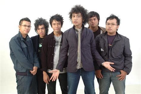 Mar 23, 2021 · solid grub pekanbaru : 7 Grup Band Terbaik Indonesia Sepanjang Masa | KitaTV.com