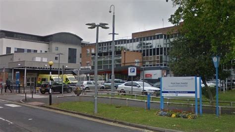 Covid 19 Dead Patient On Ward For Hours At Birmingham Hospital Bbc