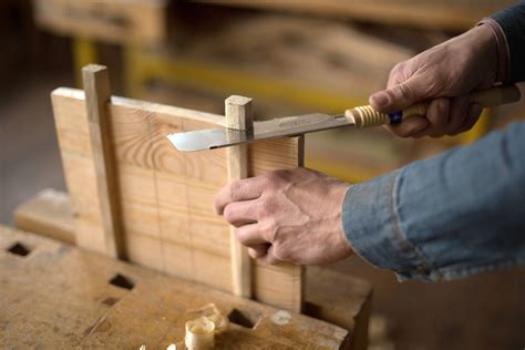 Handyman Carpenter 5 Reasons Why You Need A Skilled Carpenter
