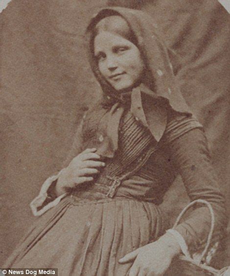 Harrowing Portraits From Victorian Lunatic Asylum Lunatic Asylum