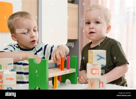 Kids Activity Classroom Hi Res Stock Photography And Images Alamy