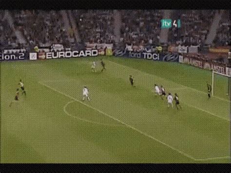 Find funny gifs, cute gifs, reaction gifs and more. Zidane Champions GIF - Zidane Champions League - Discover ...