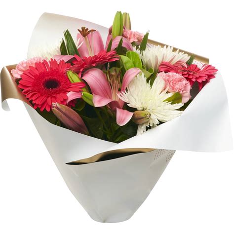 Valentines Day Special T Fresh Flower Bouquet Woolworths