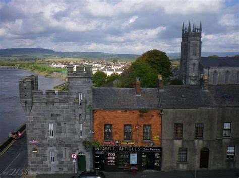 18 Lovely Things To Do In Limerick Ireland Viahero