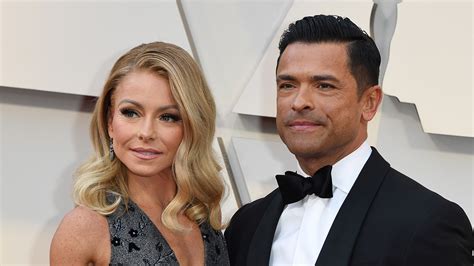 Mark Consuelos Gushes Over Wife Kelly Ripa ‘her Brain Is So Sexy