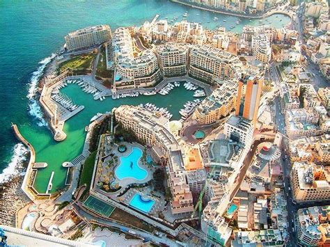 Julians (ein facebook mitglied, nov 2009). What To Do In St. Julian's, Malta? (Make The Most Of Your ...