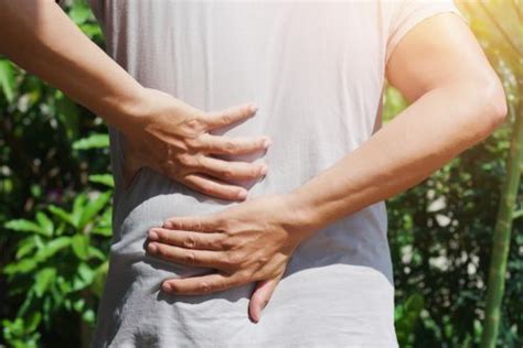 Lower Left Back Pain Causes Symptoms And Treatment True Spine
