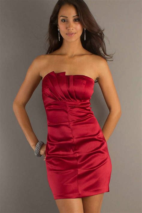 Zipper Ruffled Bodice Ruched Body Short Strapless Natural Sweetheart Red Graduation Dress Mini
