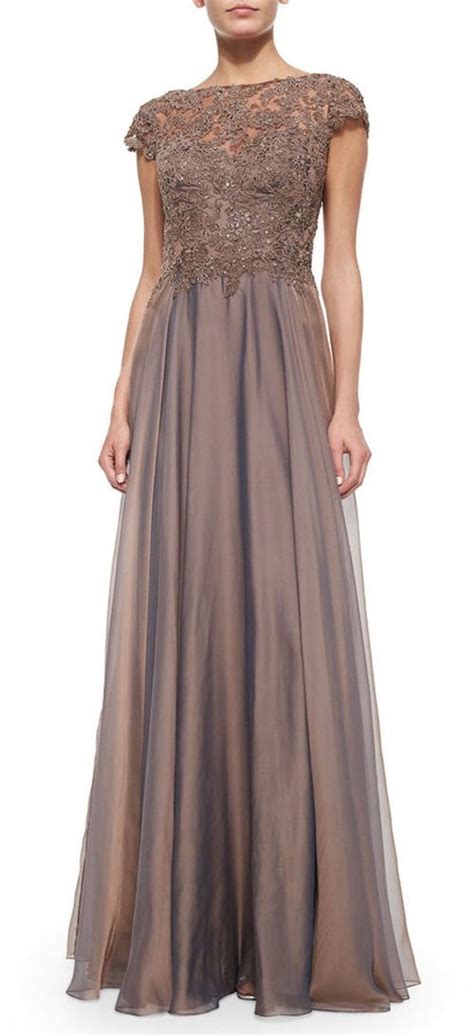 21 Mother Of The Bride Dresses For A Fallwinter Wedding