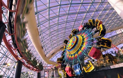 Onsite is the splash zone waterpark and the indoor adventuredome theme park where the fun seldom ends. Nine Toddler Friendly Attractions in Las Vegas
