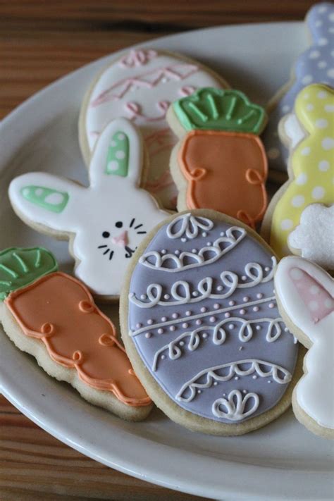 Pillsbury™ sugar refrigerated cookie dough. Decorated Easter Sugar Cookies in 2019 | Easter cookies ...