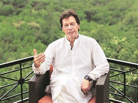 Pakistan Police Replaces Private Security At Imran Khans House