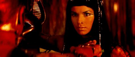 Discover the magic of the internet at imgur, a community powered entertainment destination. The Mummy Returns GIFs - Find & Share on GIPHY