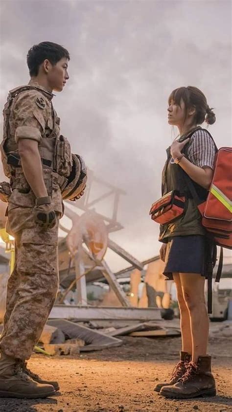 مشاهدة وتحميل مسلسل الدراما الكويتي امينة حاف الحلقة 1 الاولي اون لاين بطولة الهام الفاضلة وطيف وشهاب جوهر وخالد العجيب في الشرقاوي تدور قصة المسلسل حول العائلة ميكس الدراما و الكوميديا وتعدد الزوجات وبالاخص سي السيد الخليجي وتجبر بناتها علي. مسلسل احفاد الشمس Facebook الحلقة 1