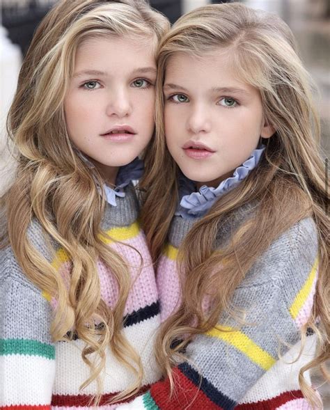 Triplets Siblings Identical Twins Hogwarts Confetti Hair Wrap