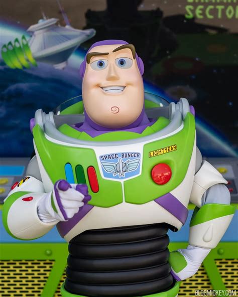Buzz Lightyear Meet And Greet Returns To Magic Kingdom Ending Covid Era