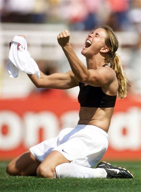 Brandi Chastain To Donate Her Brain For Cte Research The New York