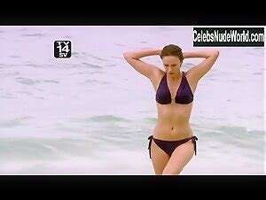 Deanna Russo Wet Beach Scene In Knight Rider