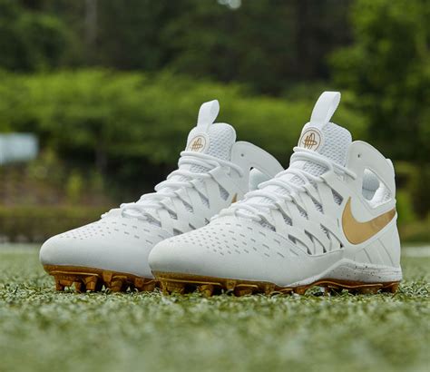The 10 Coolest Football Cleats For The 2016 2017 Season Mens Journal