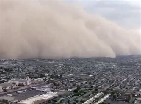 Giant Wall Of Apocalyptic Dust Engulfs Phoenix Arizona