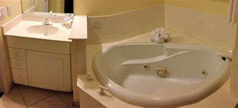 Intercontinental mark hopkins san francisco. Florida Hot Tub Suites - Romantic Hotels With In-Room ...