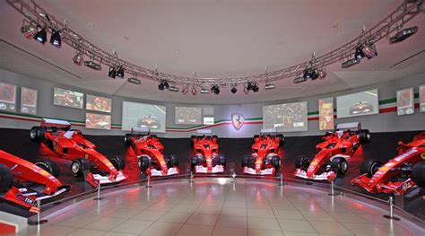 Entdecken 72 über Ferrari Museum Maranello Beste Dedaotaonec