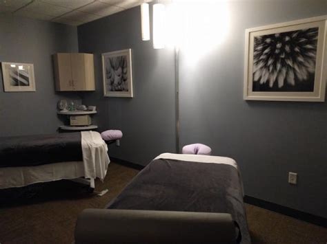 how much does a swedish massage cost at massage envy heidi salon