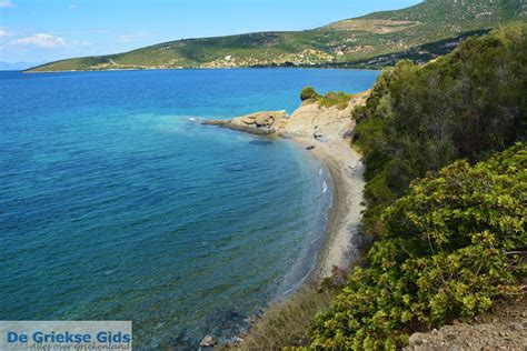It is separated from boeotia in mainland greece by the narrow euripus strait (only 40 m (130 ft) at its narrowest point). Marmari Evia | Informatie en tips Marmari