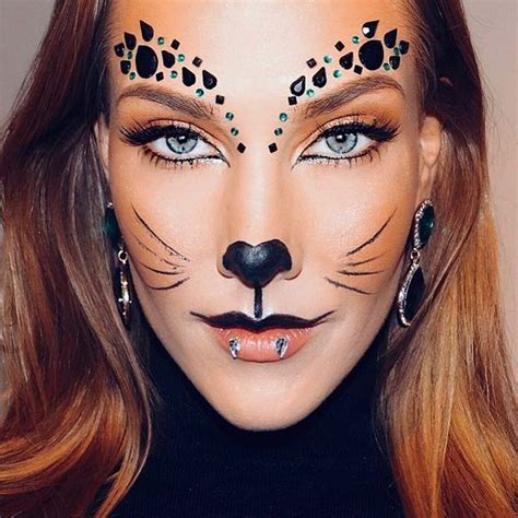 Halloween Sexy Cat Face Paint