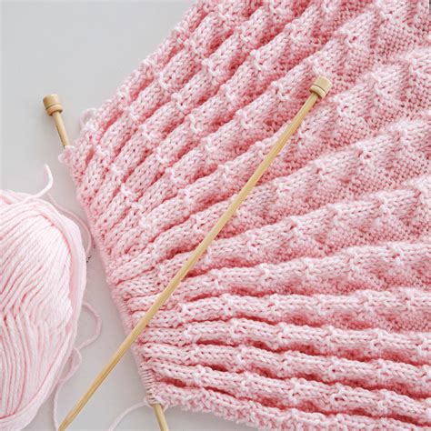 Diamonds and Purls Baby Blanket Knitting Pattern - Leelee Knits