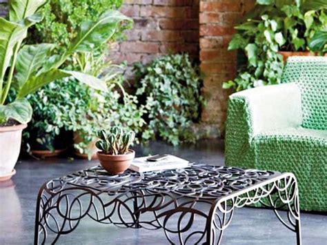 21 Wrought Iron Garden Furniture Highlights The Graceful Air