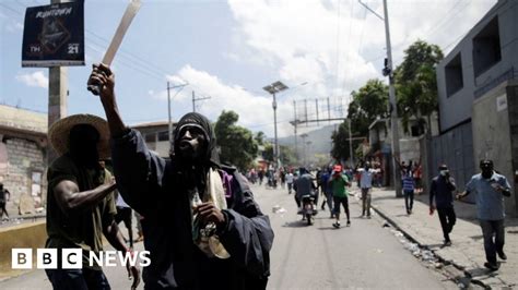 Haiti Unrest Shops And Police Station Looted As Thousands Protest