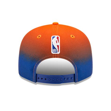 Official New Era New York Knicks Nba Back Half 9fifty Snapback Cap