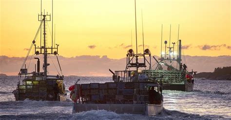 Nova Scotia Lobster Fishermen Protest ‘out Of Control First Nations