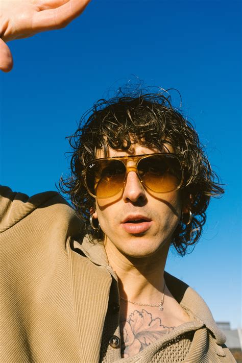 Fall head over heels for Ray-Ban 🥰 | Eyewear photography, Athleisure