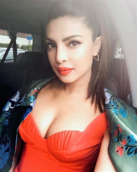 Sexy Priyanka Chopra Boobs Pictures That Are Too Damn Appealing The Viraler