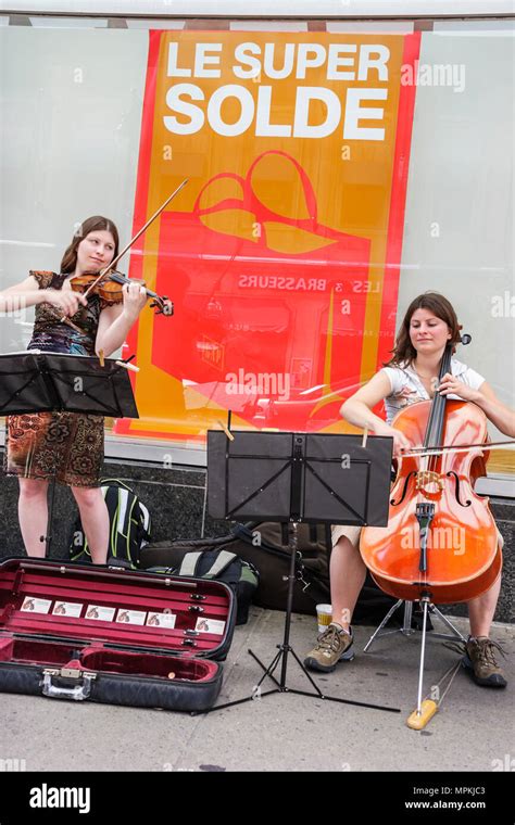 Twin Sisters Play Classical Music Hi Res Stock Photography And Images